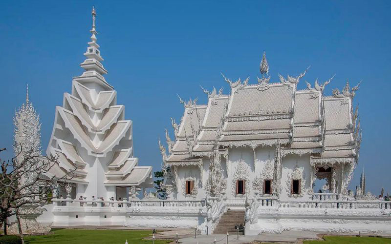The White Temple of Thailand - Wat Rong Khun